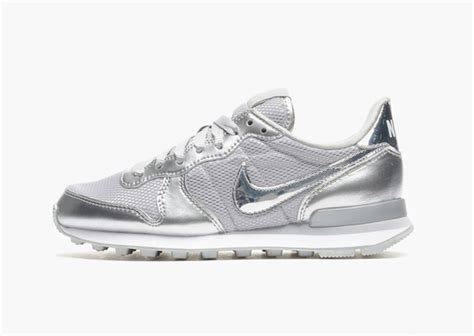 nike sneaker damen silber|Women's Sneakers & Shoes .